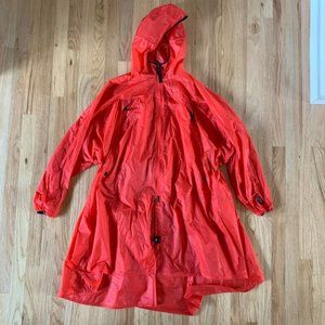 NikeLab Red Lightweight Poncho M - Oversized